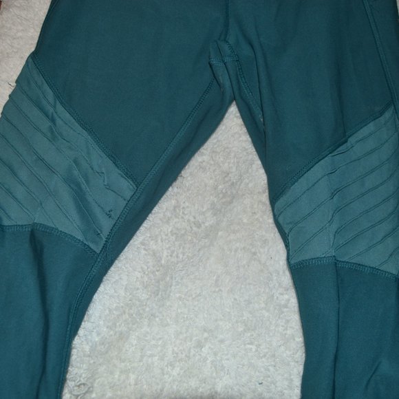 Size M RBX leggings with Mesh - Picture 5 of 7